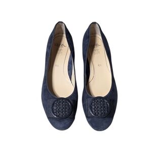 Ara Women's Navy Blue Flats